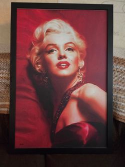 Framed Marilyn Monroe