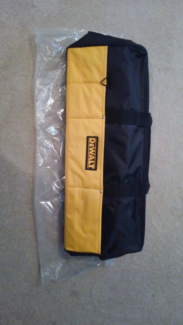 Dewalt XXL 29" Tool Tote Bag - New