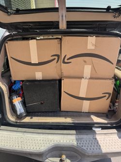 Caja De Amazon Con Zapatillas Originales