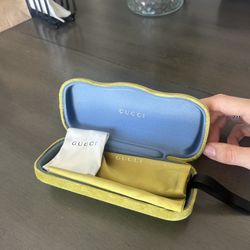 Authentic Gucci Velvet Sunglasses Case With Gucci Cloth And Slip