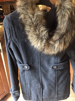 Ladies Wool Coat, New, Size Small