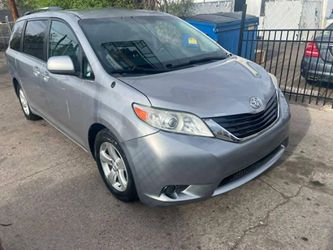 2013 Toyota Sienna