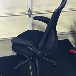 Office chair 