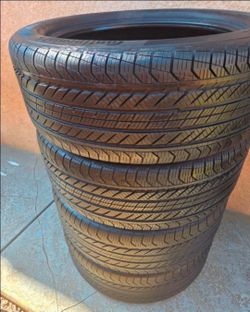 Set Of 4 235/50R19