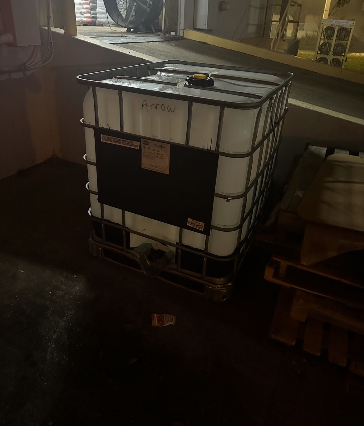 275 Gallon Tank
