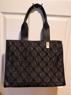 VICTORIAS SECRET NEW