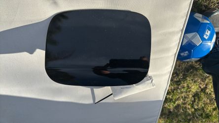 2006 IS350 Fuel Door