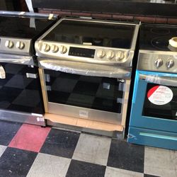 #220 New Stainless Glass Top Induction Range 