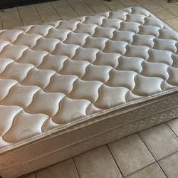 Nice Full-Size Pillow Top Mattress & Box Spring With Free Delivery!