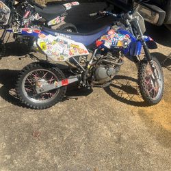 Suzuki Drz125 Doesn’t Start And Apollo I25 Needs A Little Maintenance