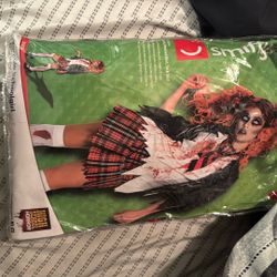 Zombie School Girl 