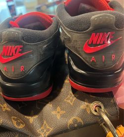 Tenis shoes for kids