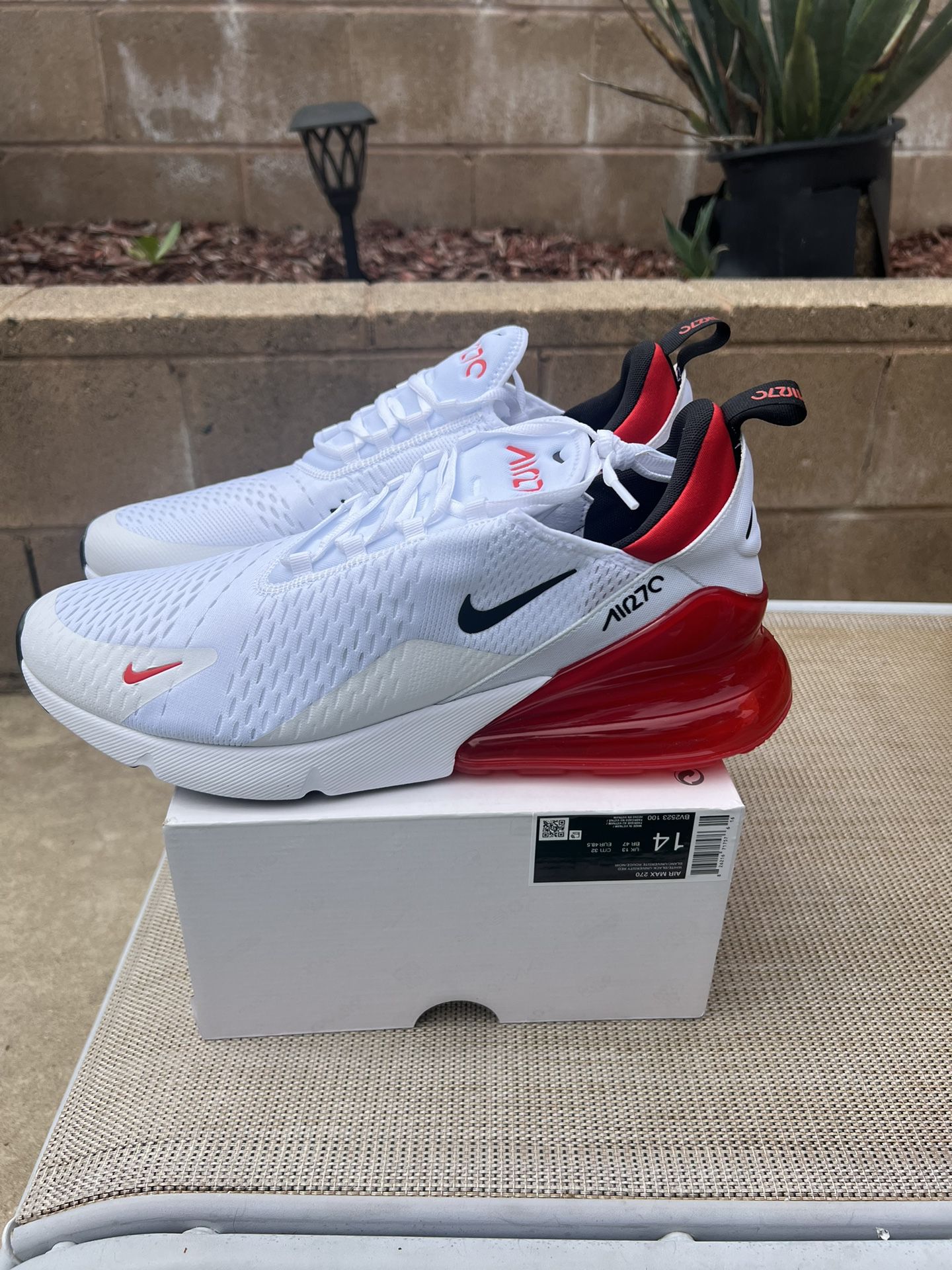 Nike Air Max 270 White And Red