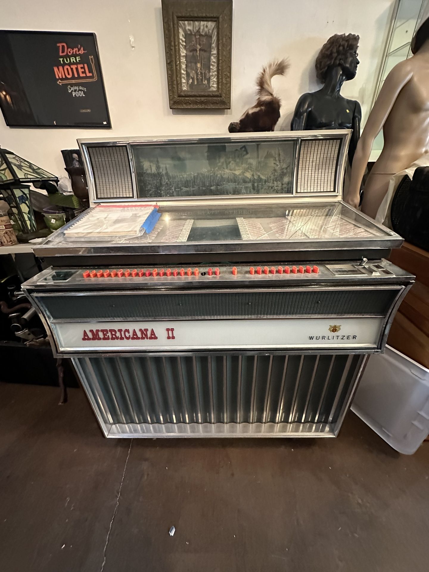 Wurlitzer Americana II 1968 Jukebox for Sale in San Pedro, CA