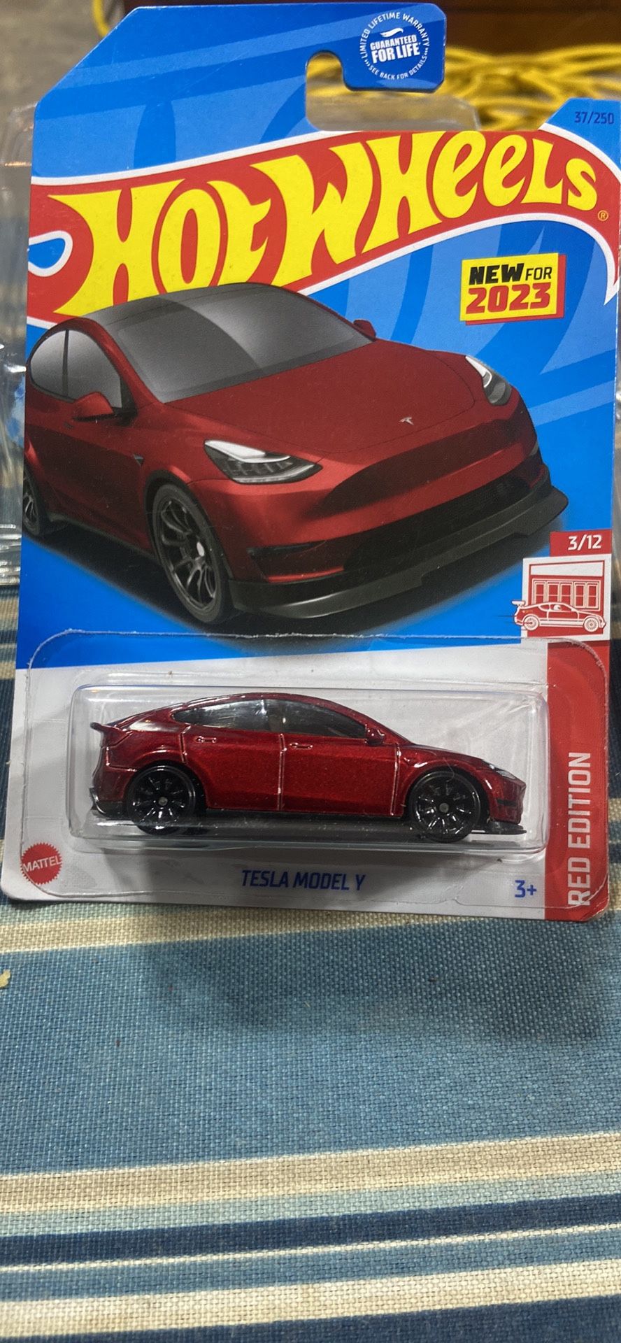 Hot Wheels Tesla Model Y, Red Edition 3/12