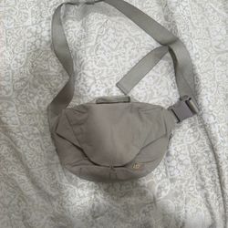 Lululemon bag