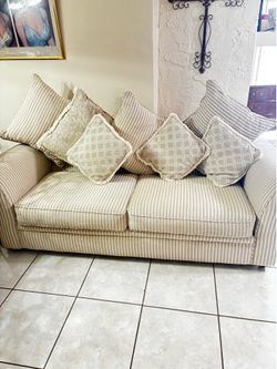 3 Piece Sofa Set With Pillows- Sofa- Loveseat- Ottoman- Chair