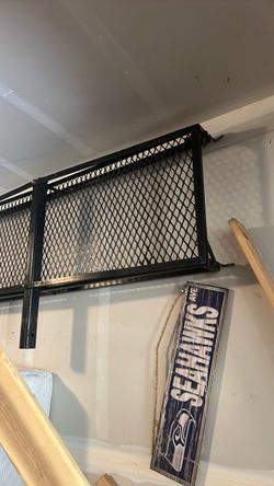 Trailer hitch storage