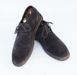 Almost New Kenneth Cole Reaction Gray Suede Ankle Boots Sz 9
