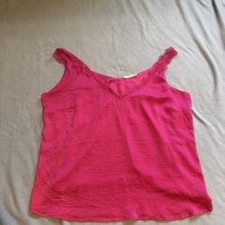 Black Tape hot pink lace cami top 🩷