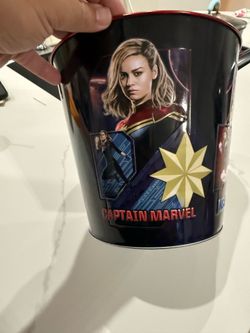 Marvel bucket