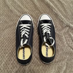 Women’s Converse 