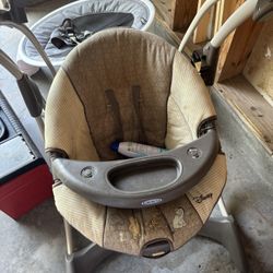 Baby Swing  Winnie The Pooh 