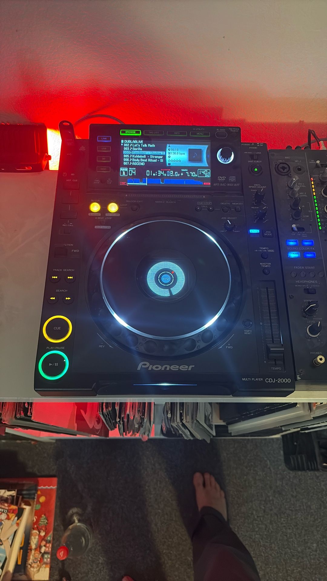CDJ-2000 pair