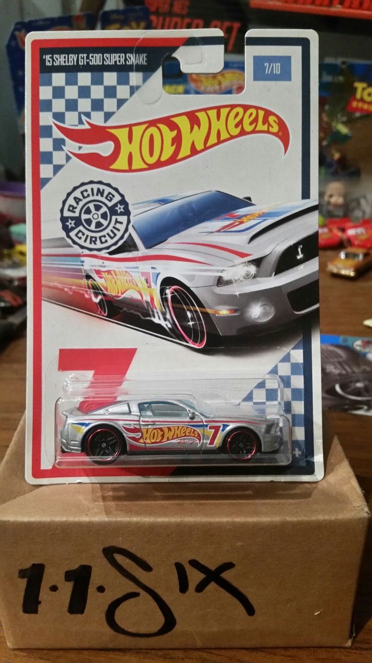 Hot wheels ford Mustang Shelby gt-500