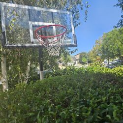 Spaulding Basketball Hoop