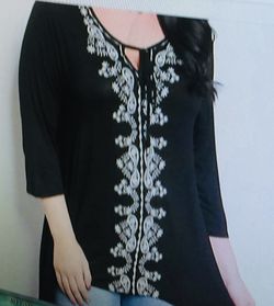 Plus Size Beautiful Black Soft Top with Beige Embroidered Design Size 2XL NWT
