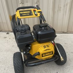 Dewalt 3300psi Pressure Washer