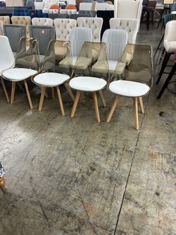 MOJAY Mid Century Modern Style Plastic Dining Chairs in Transparent, Set of 4, Brown