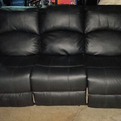100% Genuine Leather Double Recliner (Black) Sofa Couch For Sale!!!