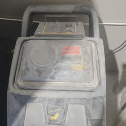 Commercial Shampooer