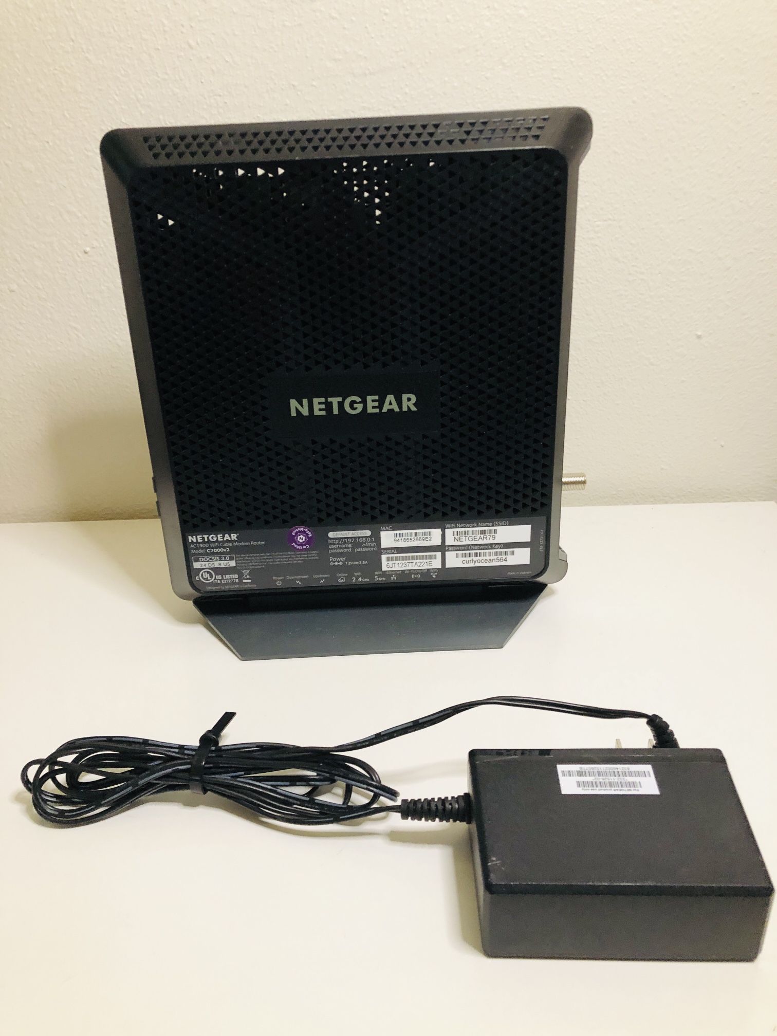 NETGEAR Nighthawk AC1900 (24x8) DOCSIS 3.0 WiFi Cable Modem Router Combo (C7000)