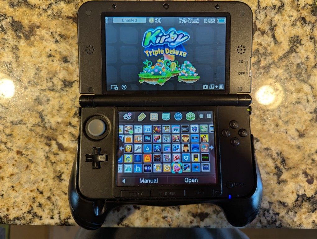 Modded 3DS XL With Grip/Protective Case Included