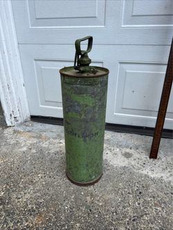 Vintage Foster & Kleiser 2.5 Gallon Pump Tank Fire Extinguisher WW2 era