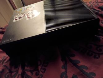 Xbox One 1TB READ DESCRIPTION!
