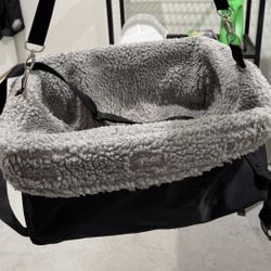 Dog/Cat Pet Carrier With Seat Belt And Seat Security Straps 