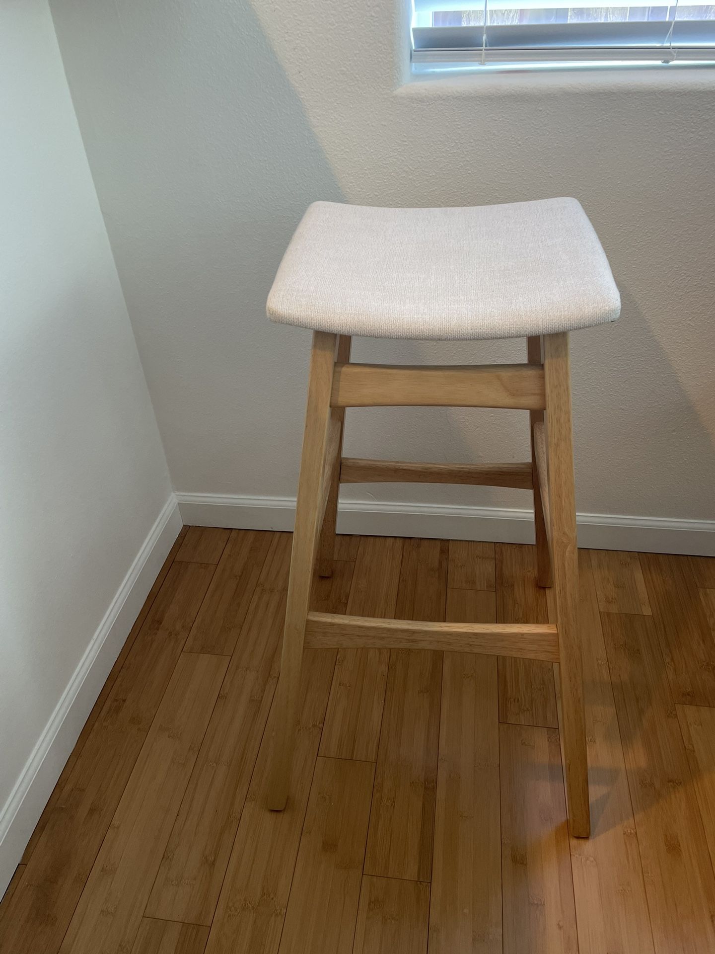 Bar Height Stools X4