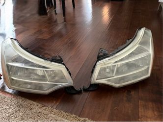 2008-2010 Ford Focus Headlights