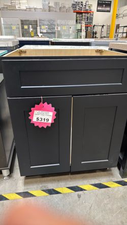 SALE VANITY NEGRO 27"