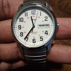 Timex T2N091 Men's Easy Reader Silver Stainless Steel Expansion Band Watch
