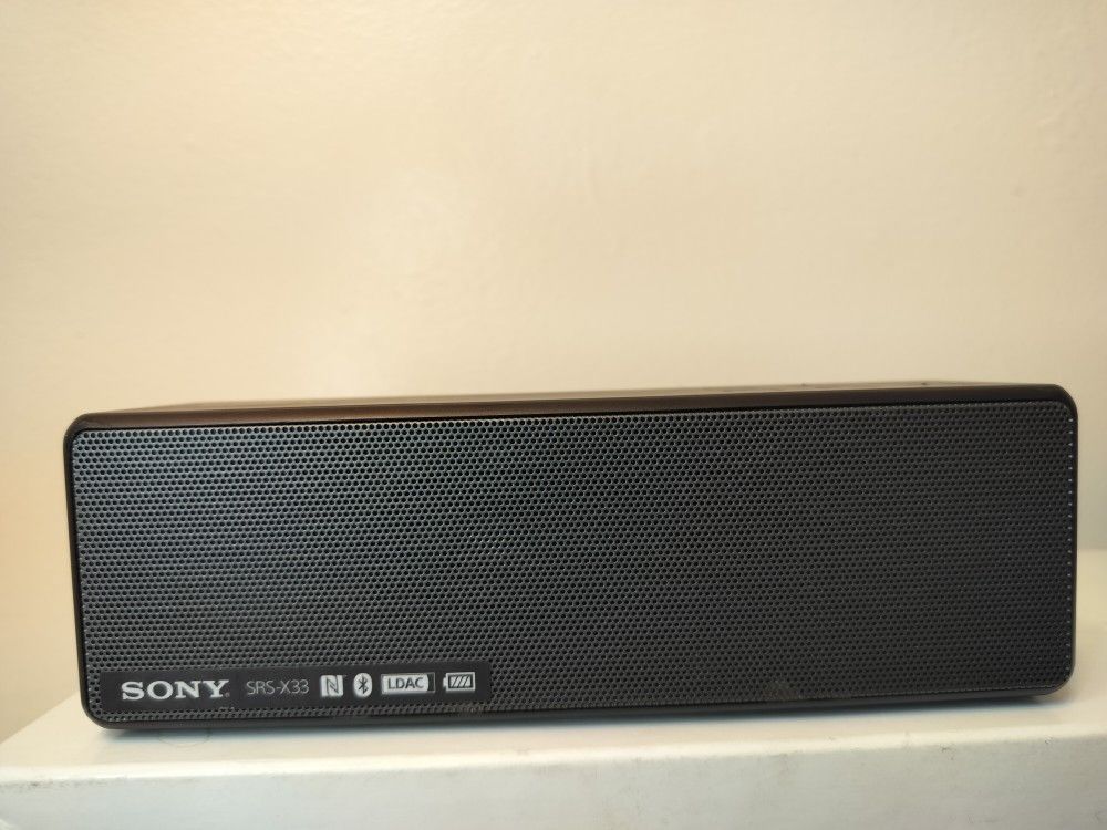 Sony SRS-X33 Powerful 20W Portable Bluetooth Speaker