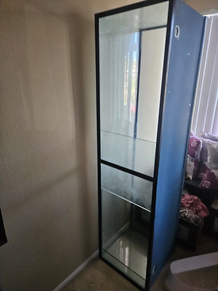 100gallon Fish Tank For Sale 50$