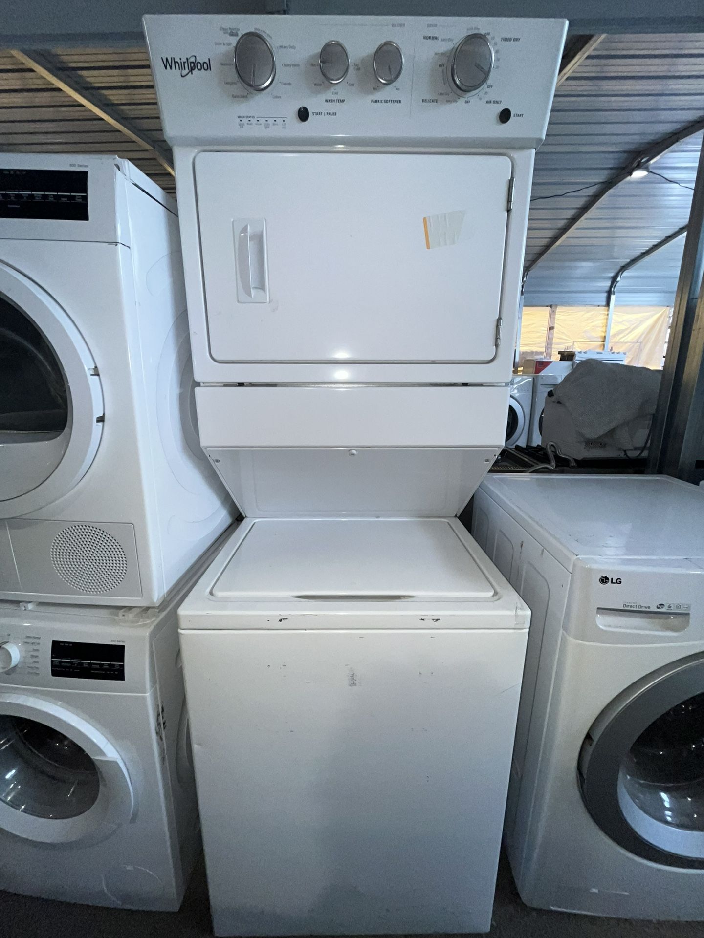 27β Whirlpool Laundry Unit