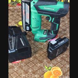 METABO HPT  18-VOLT  LITHIUM ION CORDLESS  23-GAUGES PIN NAILER  KIT 