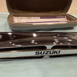 Suzuki 10 Holes Blues Harmonica - Key Of B