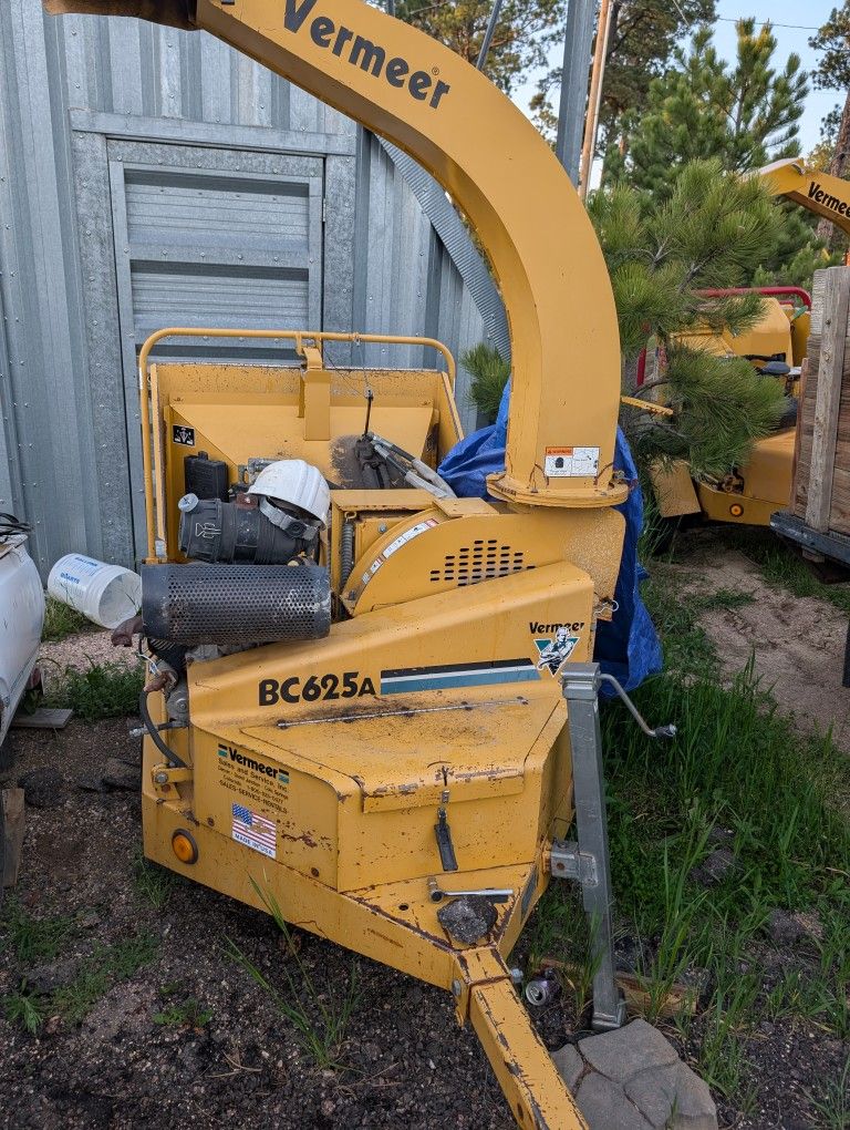 Vermeer Chipper 6-in Commercial 2005 Nice Machine